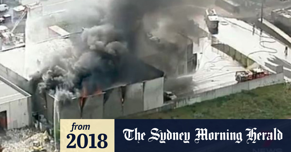 Video Residents urged to stay inside after factory fire